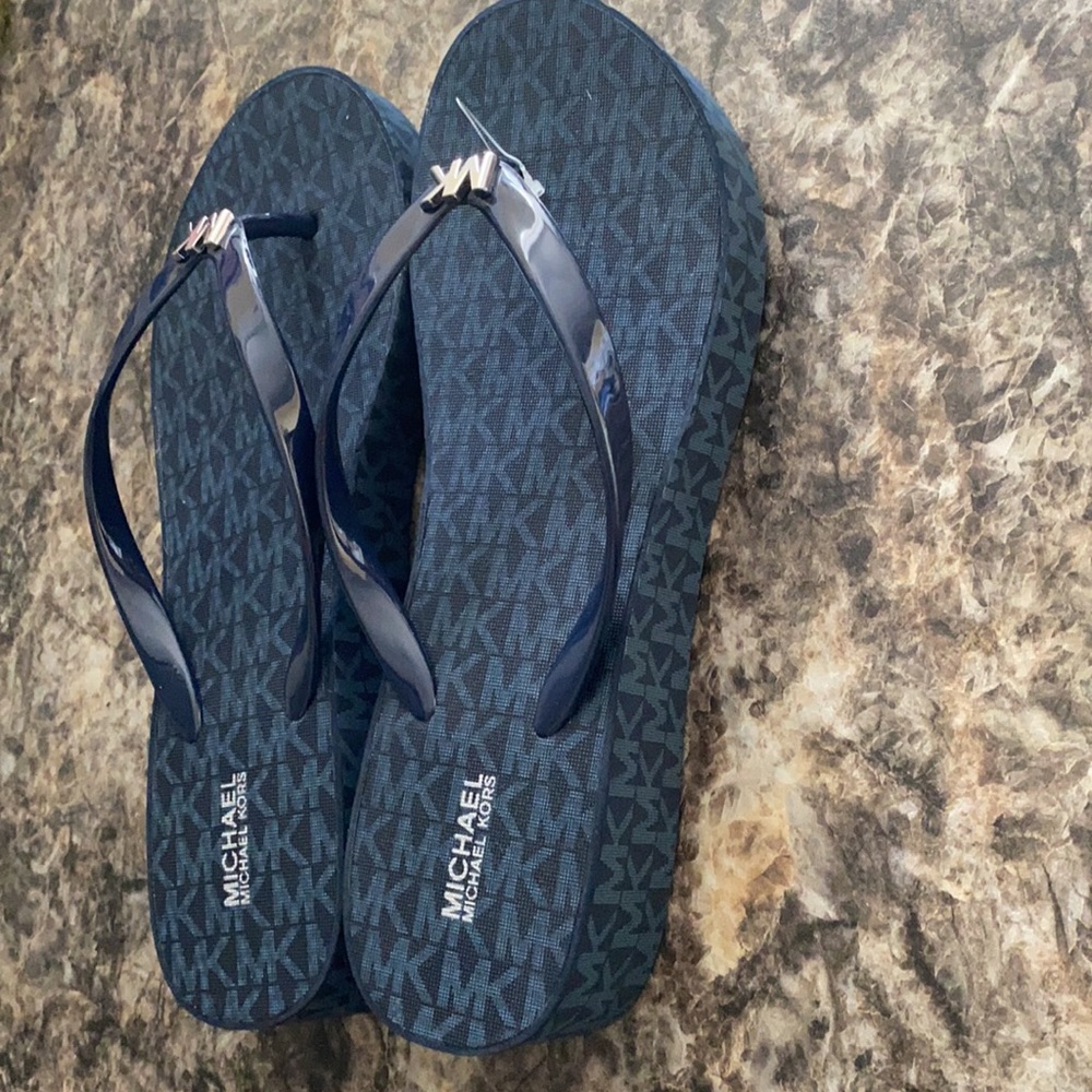 Michael Kors New Sandals Size 10 - Picture 6 of 8